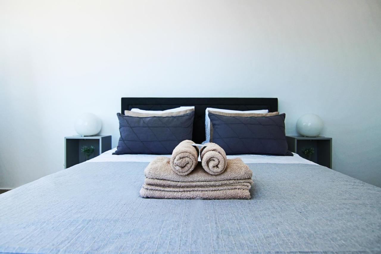 Phaedrus Living: Seaside Luxury Flat Lighthouse 74 Apartment Paphos Bagian luar foto